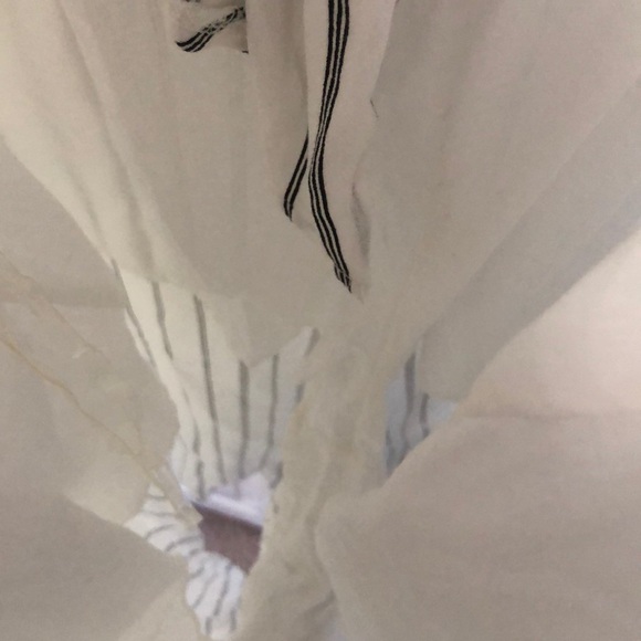 Black and White striped jumpsuit - Picture 7 of 8